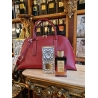 Free handbag with the purchase of 2 perfumes